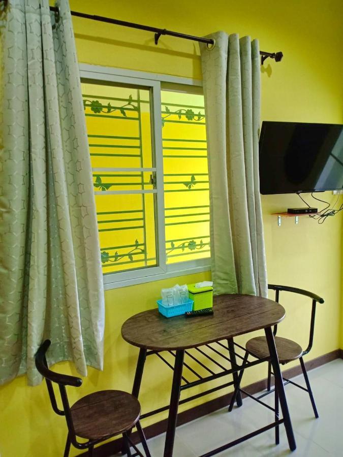 Siri Guesthouse Ayutthaya Extérieur photo